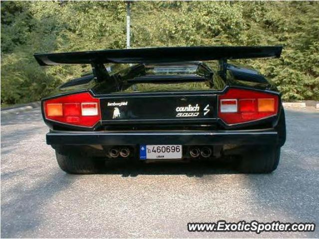 Lamborghini Countach spotted in Beirut, Lebanon