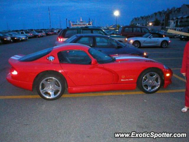 Dodge Viper spotted in Portland, Maine