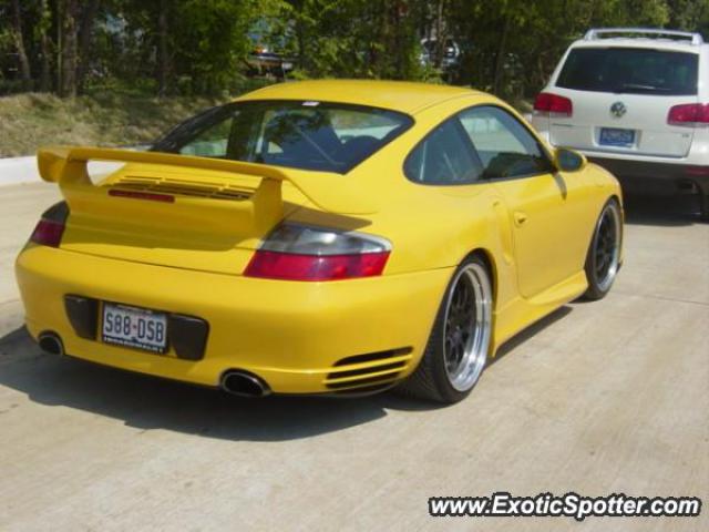 Porsche 911 GT2 spotted in Dallas, Texas