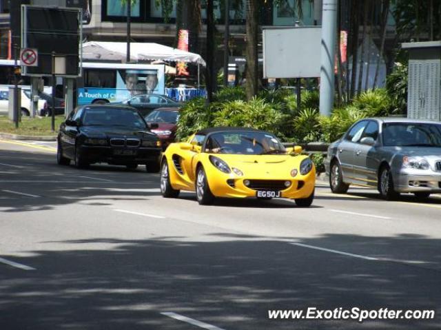 Lotus Elise spotted in Singapore, Singapore