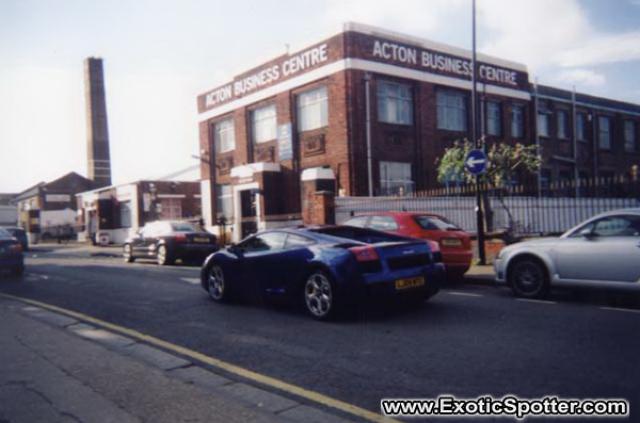 Lamborghini Gallardo spotted in London, United Kingdom