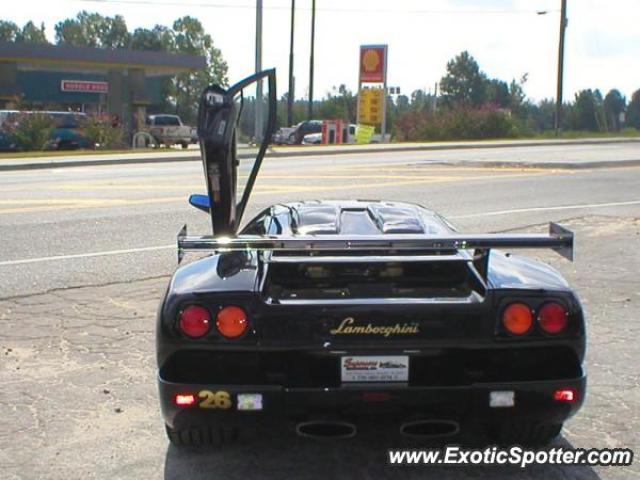 Lamborghini Diablo spotted in Atlanta, Georgia