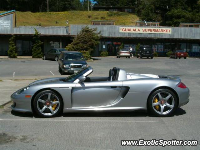 Porsche Carrera GT spotted in Gualala, California