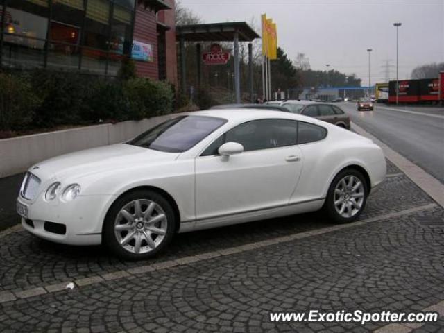 Bentley Continental spotted in Rasthof am Autobahn, Germany