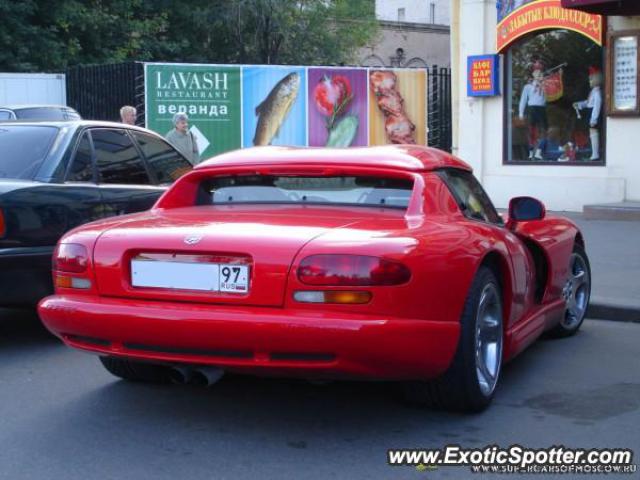 Dodge Viper spotted in Moscow, Russia