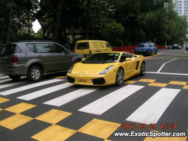 Lamborghini Gallardo spotted in Singapore, Singapore