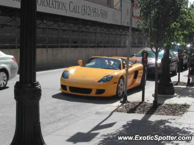 Porsche Carrera GT spotted in Chicago, Illinois
