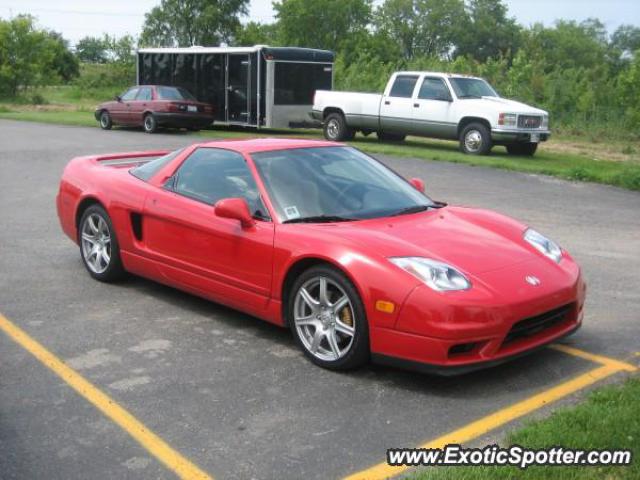 Acura NSX spotted in Volo, Illinois