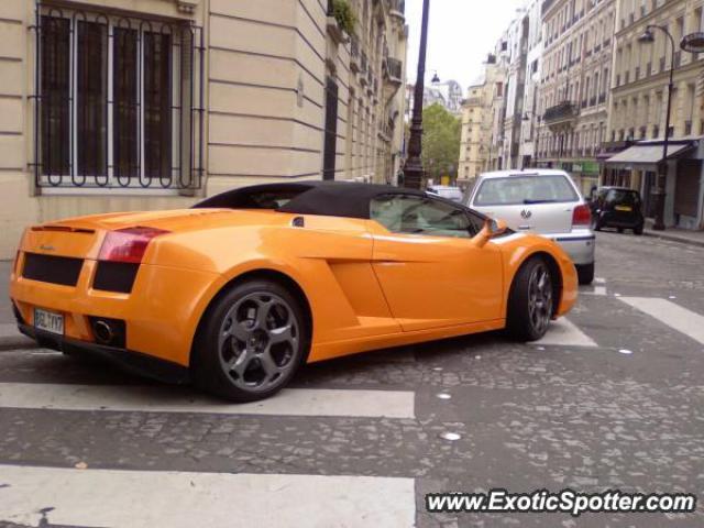 Lamborghini Gallardo spotted in Paris, France