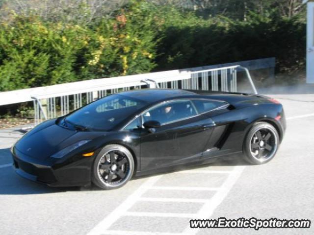 Lamborghini Gallardo spotted in Waterbury, Vermont