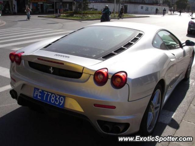 Ferrari F430 spotted in Shanghai, China