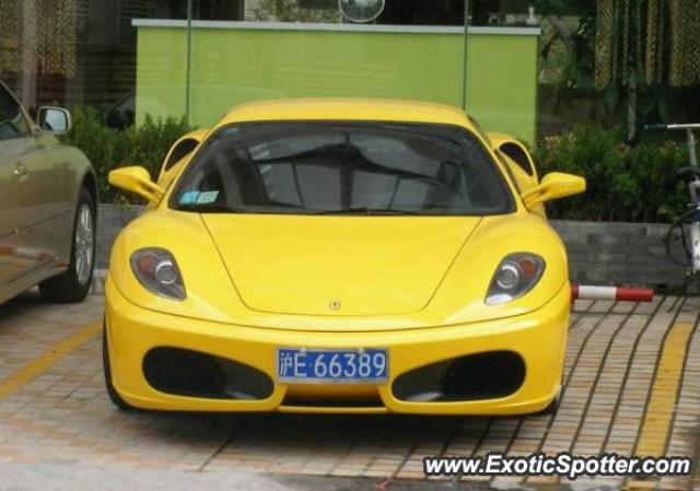 Ferrari F430 spotted in Shanghai, China