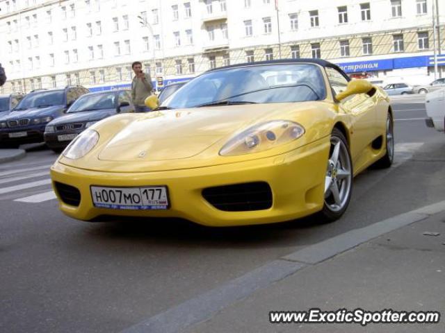 Ferrari 360 Modena spotted in Moscow, Russia