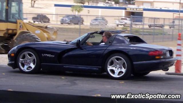 Dodge Viper spotted in Kerrville, Texas