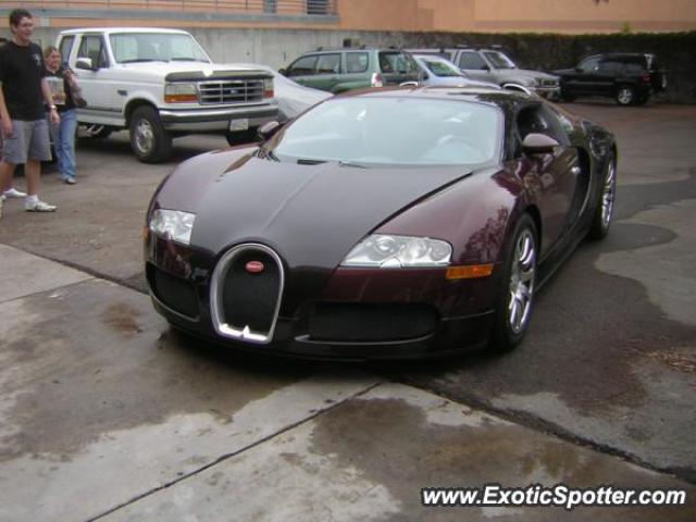 Bugatti Veyron spotted in La Jolla, California