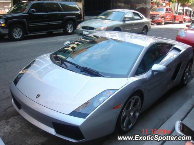 Lamborghini Gallardo spotted in Chicago, Illinois