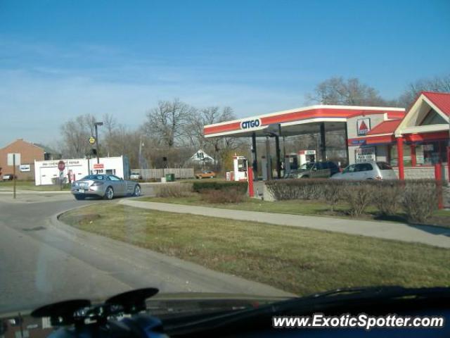 Mercedes SLR spotted in Lake forest, Illinois