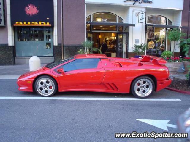 Lamborghini Diablo spotted in San Jose, California