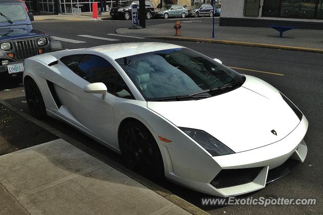 Lamborghini Gallardo spotted in Portland, Oregon