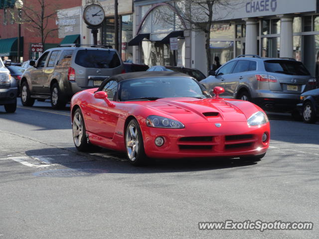 Dodge Viper spotted in Red Bank, New Jersey