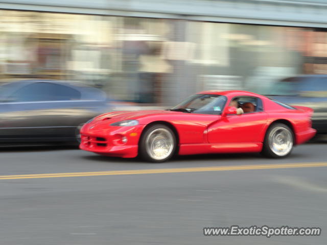 Dodge Viper spotted in Red Bank, New Jersey