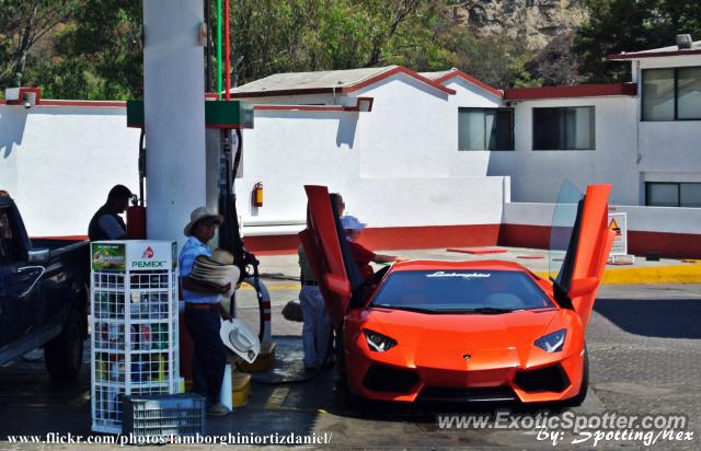 Lamborghini Aventador spotted in Mexico City, Mexico