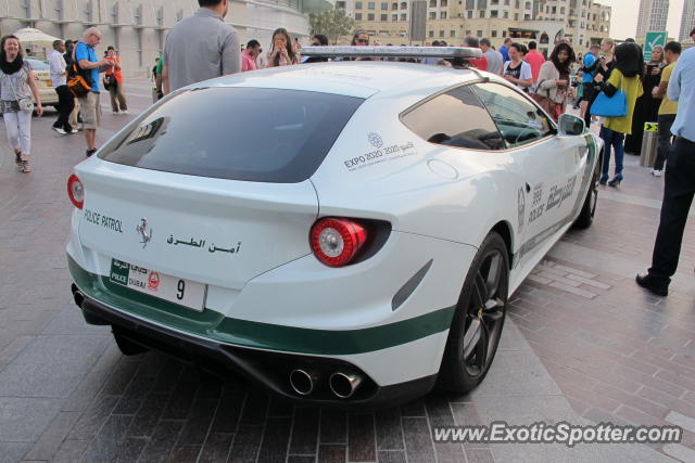 Ferrari FF spotted in Dubai, United Arab Emirates