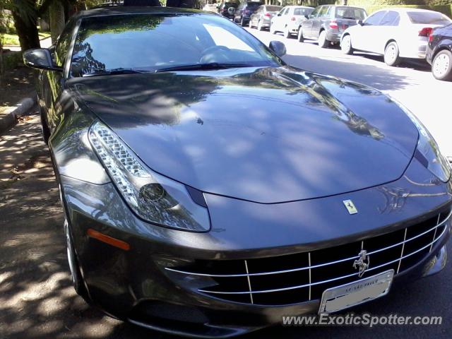 Ferrari FF spotted in São Paulo, Brazil