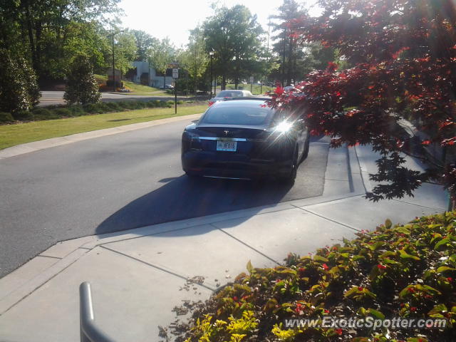 Tesla Model S spotted in Dunwoody, Georgia