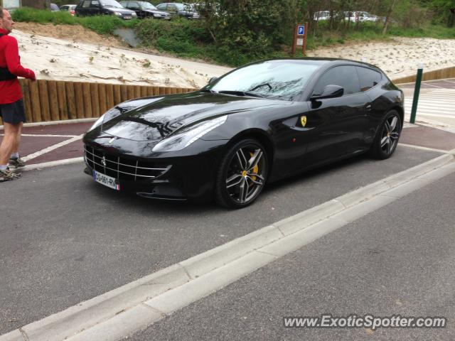 Ferrari FF spotted in Near Paris, France