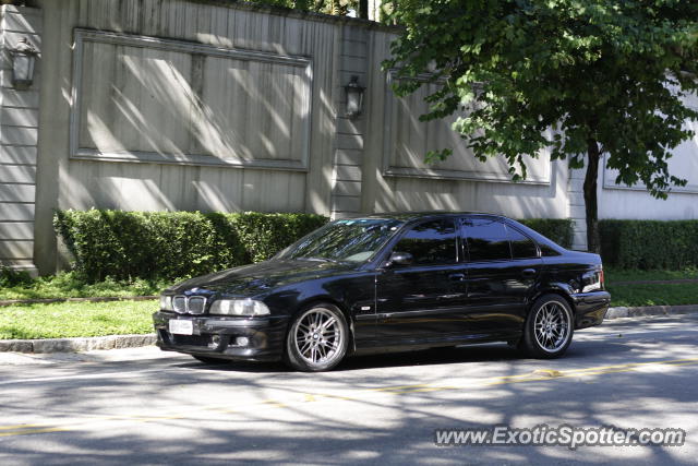 BMW M5 spotted in São Paulo, Brazil