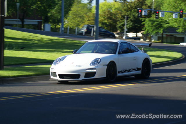 Porsche 911 GT3 spotted in Tigard, Oregon