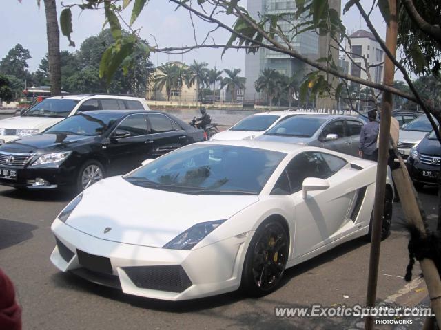 Lamborghini Gallardo spotted in Jakarta, Indonesia