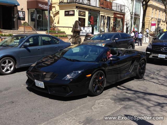 Lamborghini Gallardo spotted in Toronto, Canada