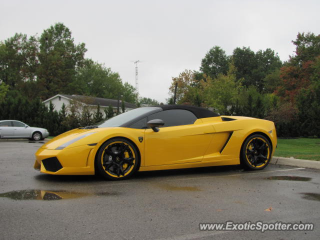 Lamborghini Gallardo spotted in New Albany, Ohio