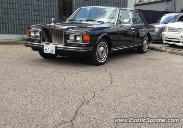 Rolls Royce Silver Spirit spotted in Cincinnati, Ohio