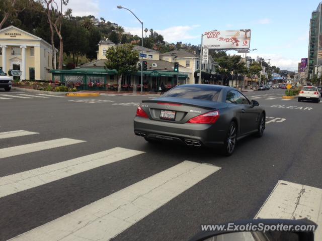 Mercedes SL 65 AMG spotted in Los Angeles, California