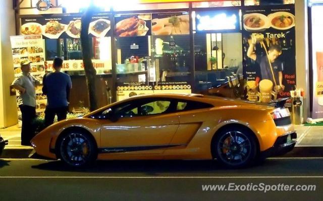 Lamborghini Gallardo spotted in Quezon City, Philippines