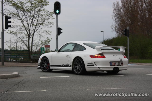 Porsche 911 GT3 spotted in Lyngby, Denmark