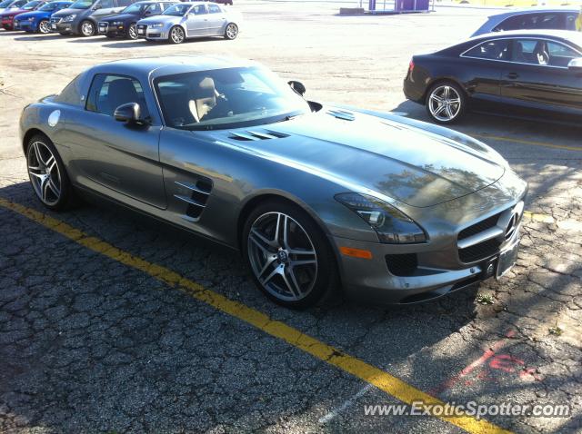 Mercedes SLS AMG spotted in Toronto, Canada