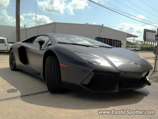 Lamborghini Aventador spotted in Kenner, Louisiana