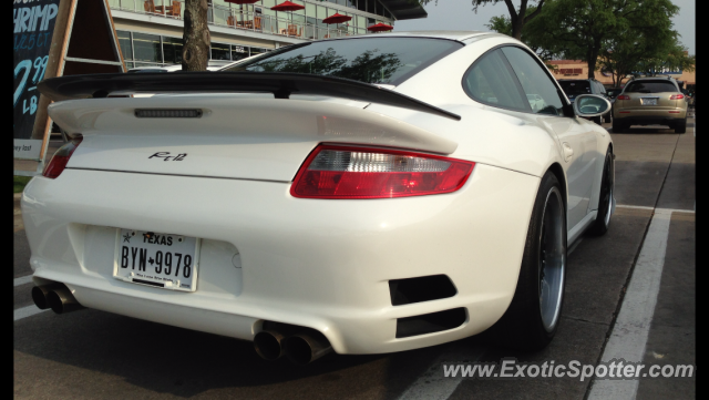 Porsche 911 GT3 spotted in Dallas, Texas