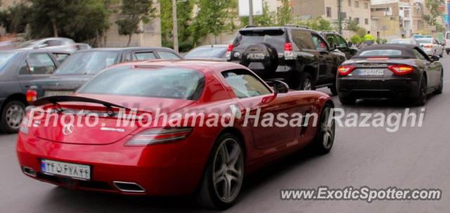 Mercedes SLS AMG spotted in Tehran, Iran