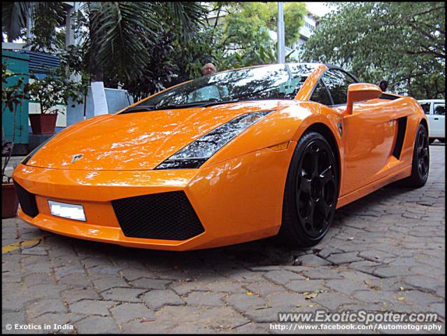 Lamborghini Gallardo spotted in Bangalore, India