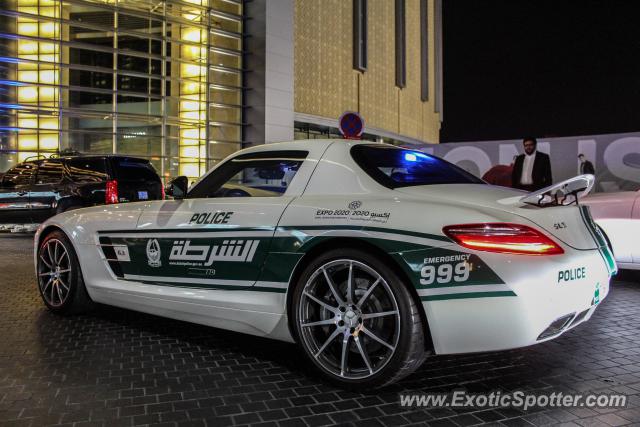 Mercedes SLS AMG spotted in Dubai, United Arab Emirates