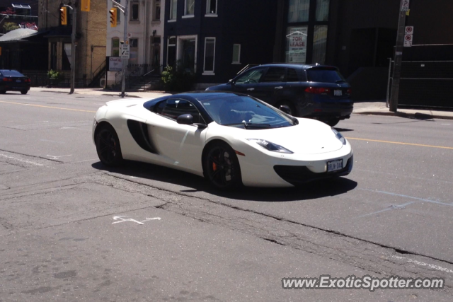 Mclaren MP4-12C spotted in Toronto, Canada