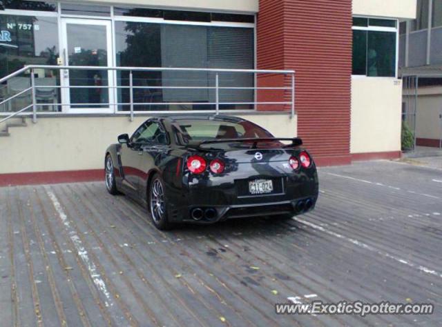 Nissan GT-R spotted in Lima, Peru