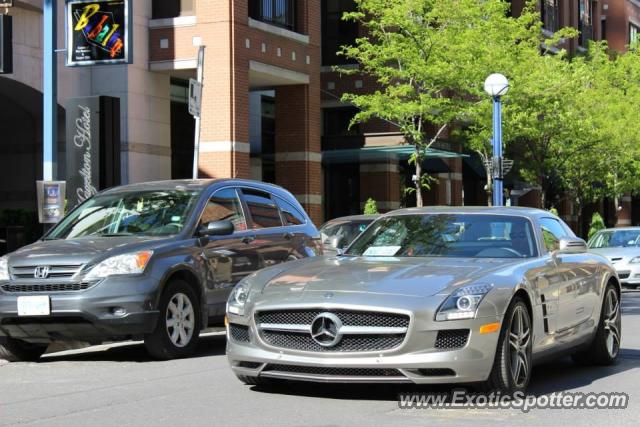 Mercedes SLS AMG spotted in Toronto, Canada