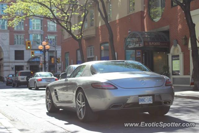 Mercedes SLS AMG spotted in Toronto, Canada