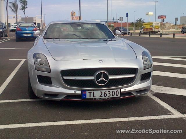 Mercedes SLS AMG spotted in Orihuela costa, Spain